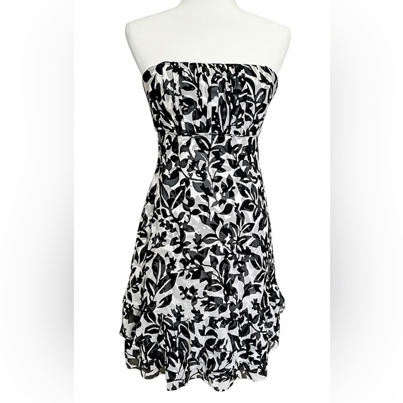 White House Black Market Strapless Silk Floral Dress – Size 2 | Ruffle Hem - Picture 1 of 9